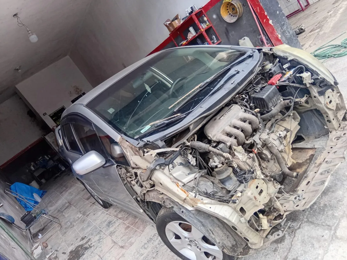Carro batido comprado 5